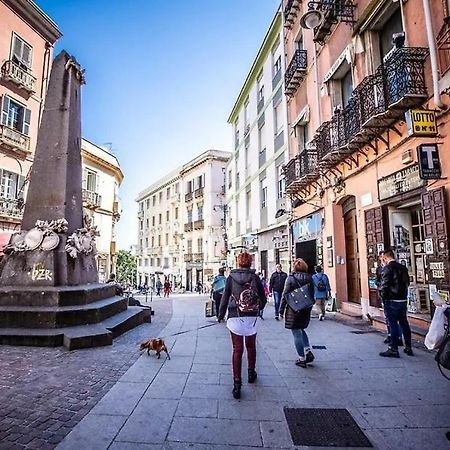 Piazza Martiri Flat Daire Cagliari Dış mekan fotoğraf