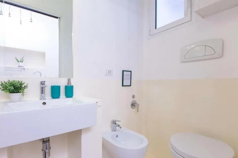 Piazza Martiri Flat Daire Cagliari Dış mekan fotoğraf