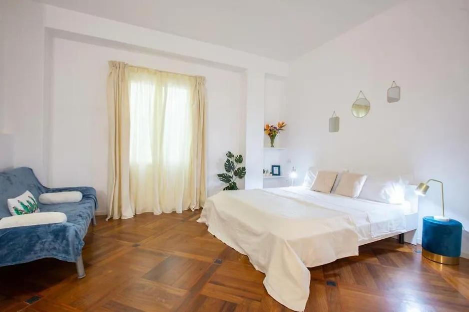 Piazza Martiri Flat Daire Cagliari Dış mekan fotoğraf