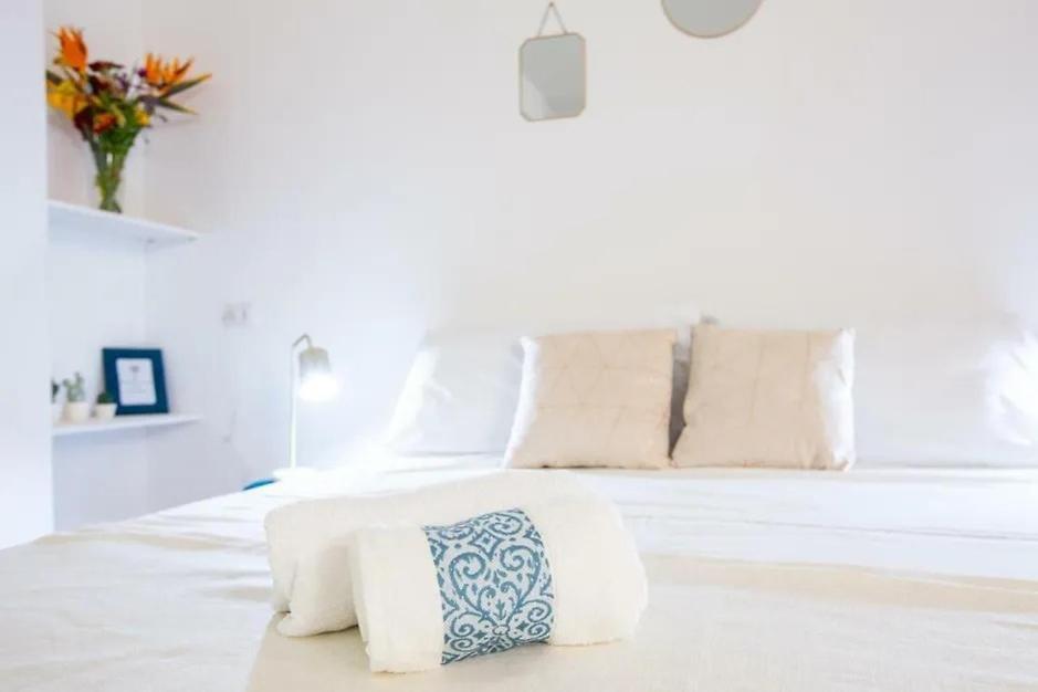 Piazza Martiri Flat Daire Cagliari Dış mekan fotoğraf